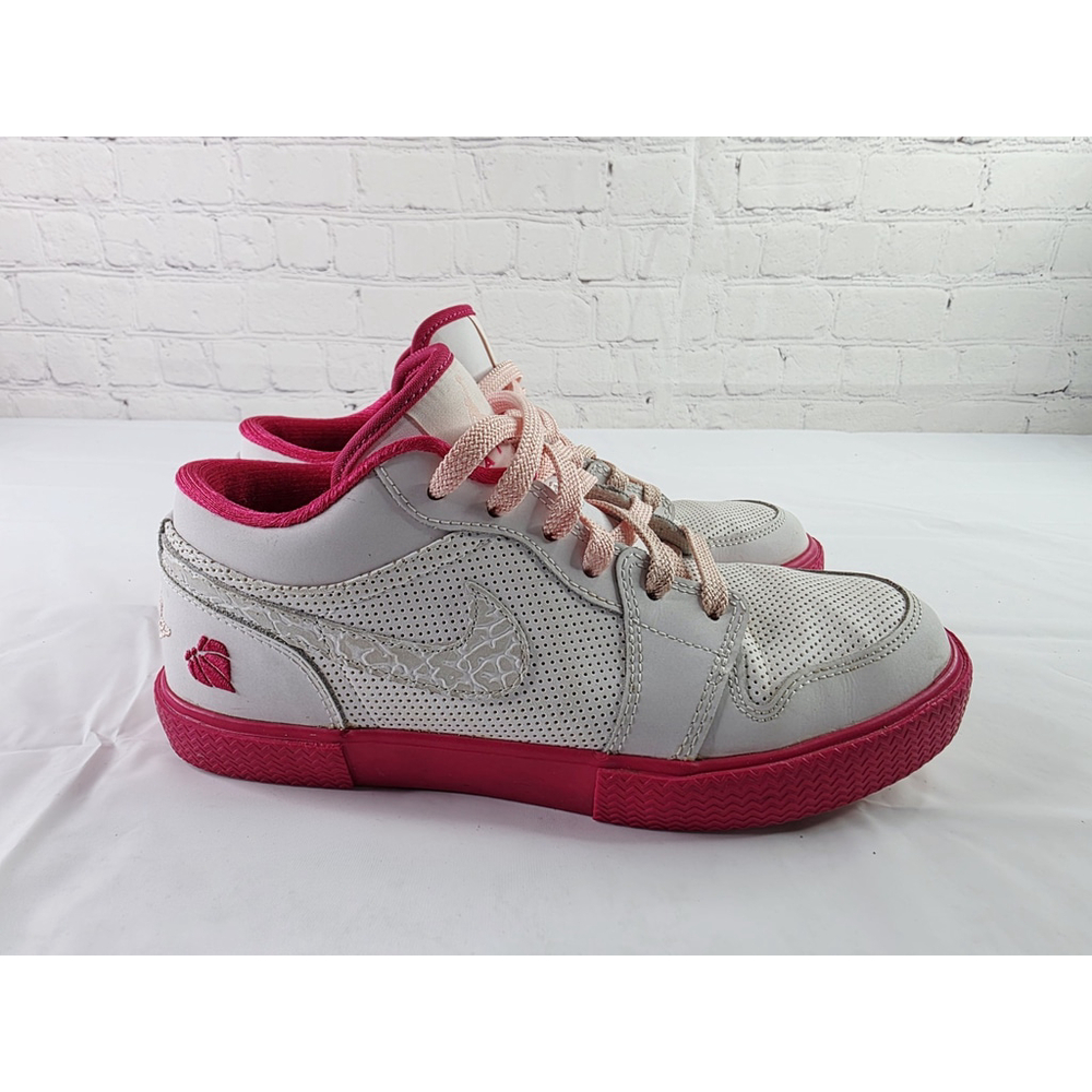 Jordan Retro V.1 GS 'White Storm Pink Low Top Sneaker Shoe Size 5 Youth